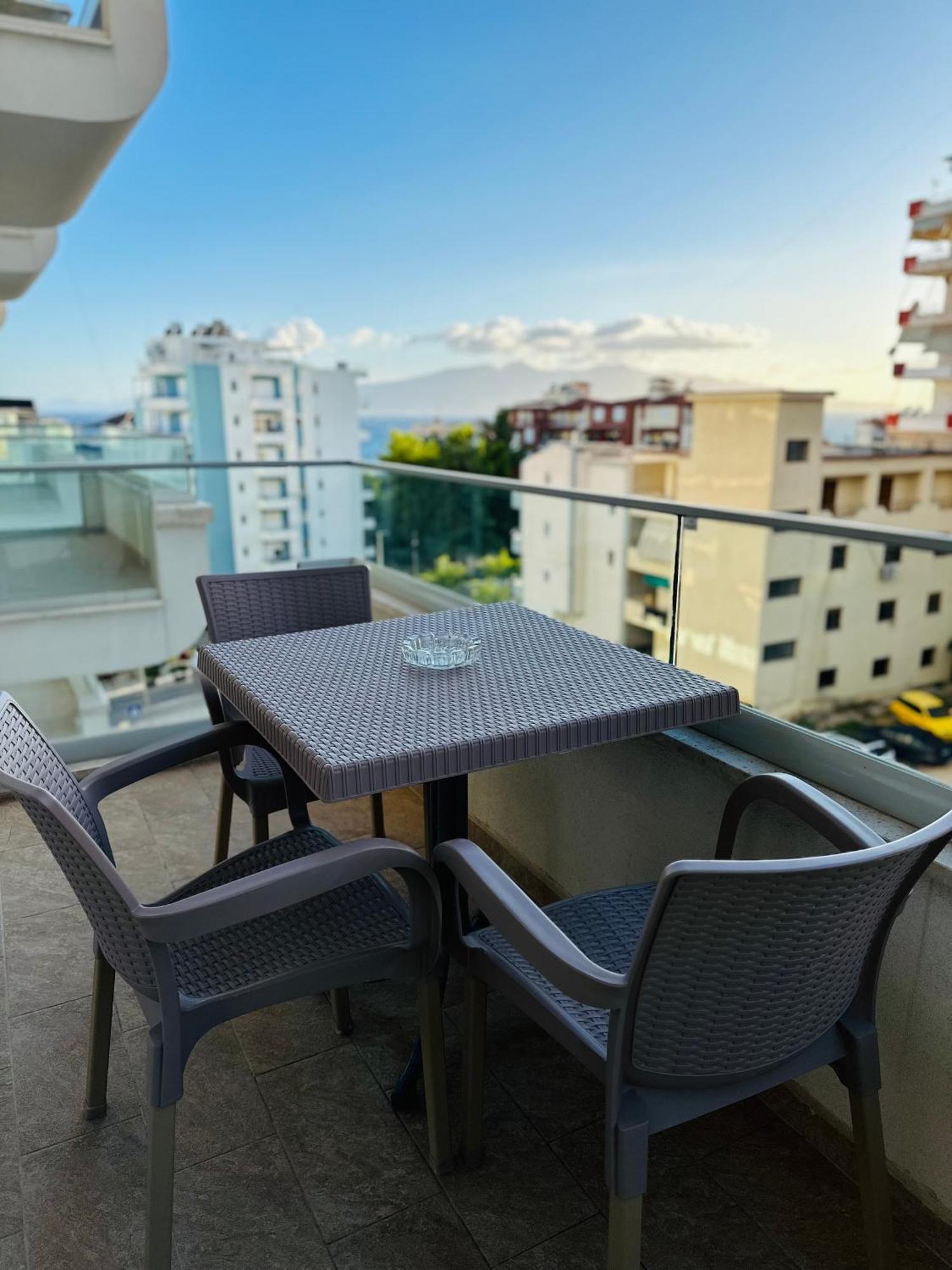 Kay Apartment Saranda Terraces Exterior photo
